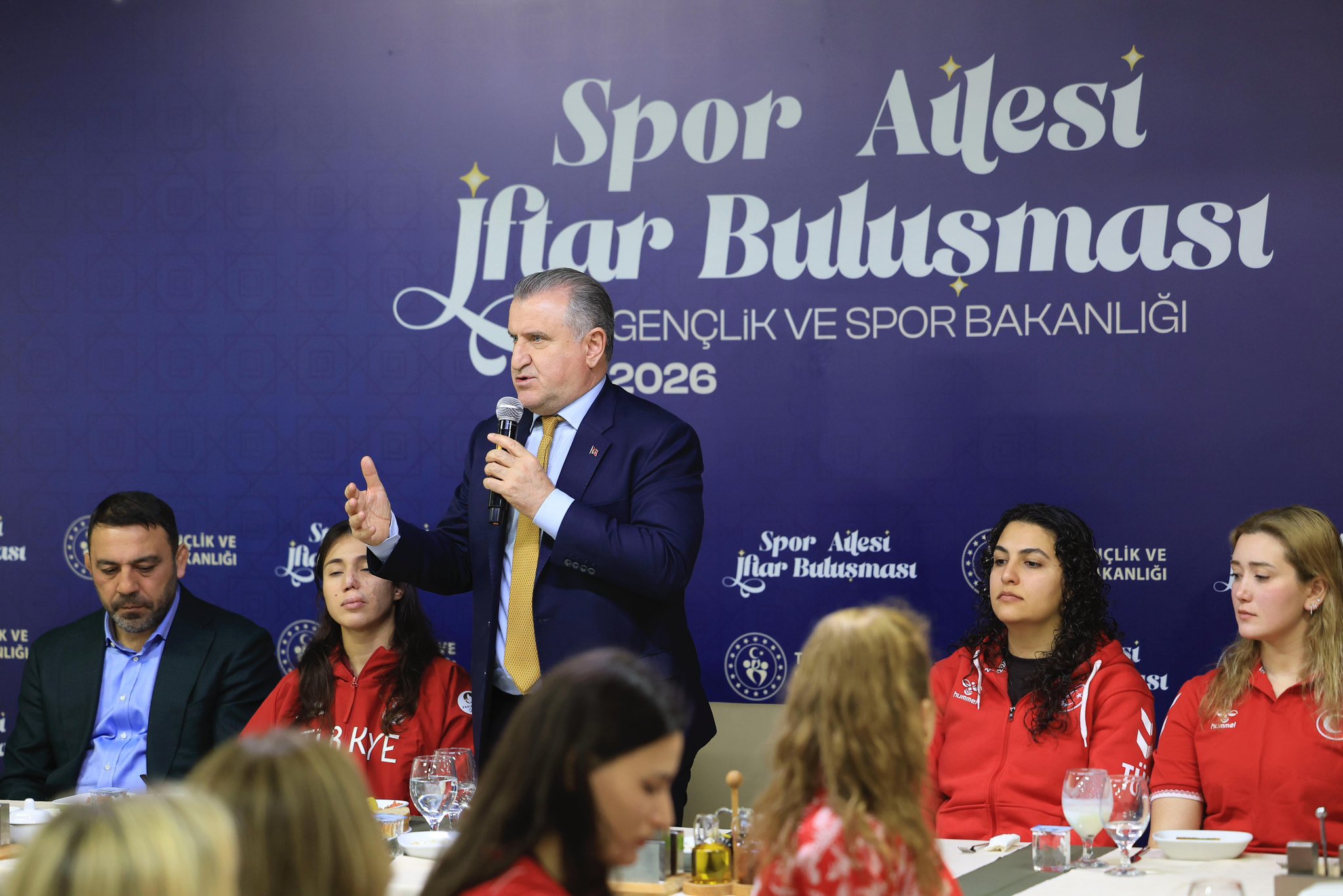 Ankara TOHM’da Federasyon Başkanları ve Milli Sporcuların Katılımıyla İftar Programı Düzenlendi