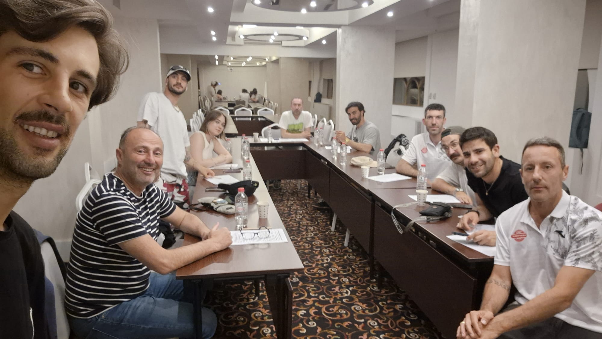 İstanbul’da Türkiye Şampiyonası Öncesi Yarışmanın Hakemleriyle Seminer Gerçekleştirildi